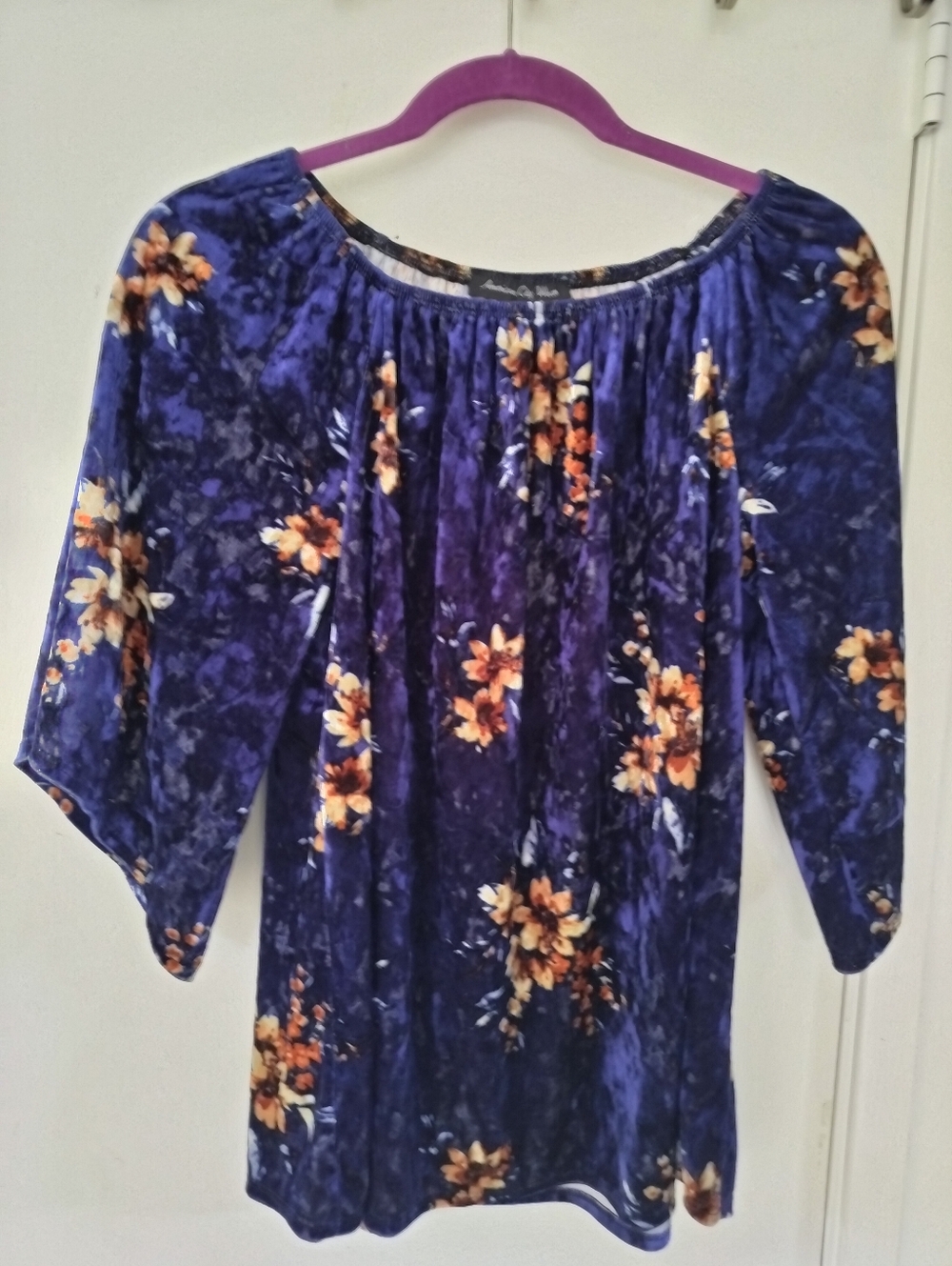 American City Wear Crushed Velvet Deep Blue Floral Print Bell Sleeves Medium
